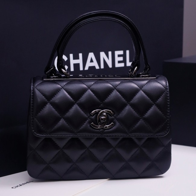 CHANEL small Flap Bag With Top Handle 92236-5