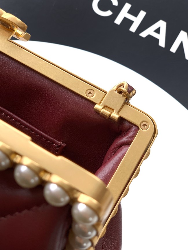 CHANEL Clutch Pearly Lambskin AS5912 red