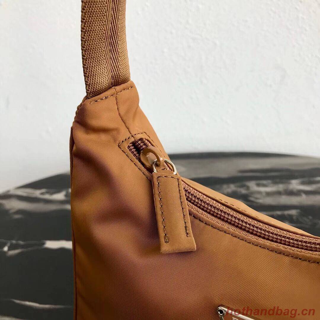 Prada Re-Edition nylon Tote bag MV519 brown Prada Re-Edition nylon Tote bag MV519 brown