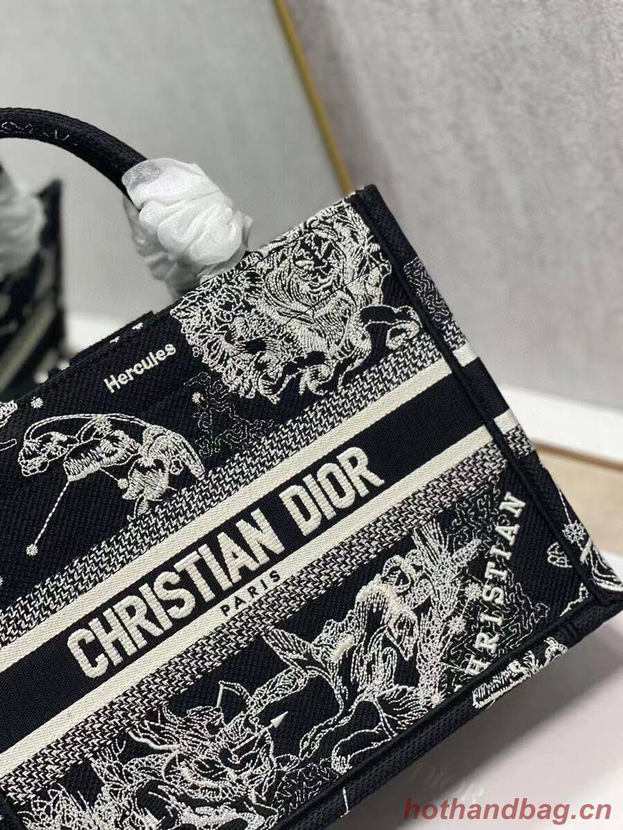 SMALL DIOR BOOK TOTE Embroidery C1331-9 black SMALL DIOR BOOK TOTE Embroidery C1331-9 black