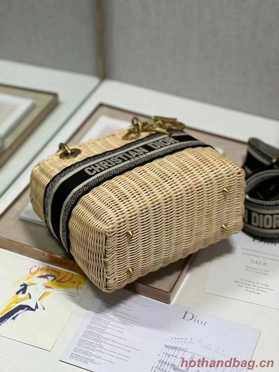 MEDIUM LADY DIOR BAG Natural Wicker and Blue Dior Oblique Jacquard M0565 MEDIUM LADY DIOR BAG Natural Wicker and Blue Dior Oblique Jacquard M0565