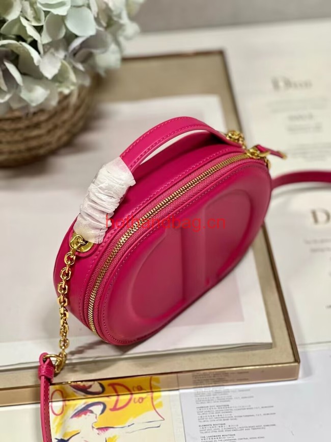 CD SIGNATURE OVAL CAMERA BAG Rani Pink Calfskin with Embossed CD Signature S2201UMFV CD SIGNATURE OVAL CAMERA BAG Rani Pink Calfskin with Embossed CD Signature S2201UMFV