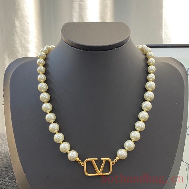 Valentino Necklace CE12223 Valentino Necklace CE12223