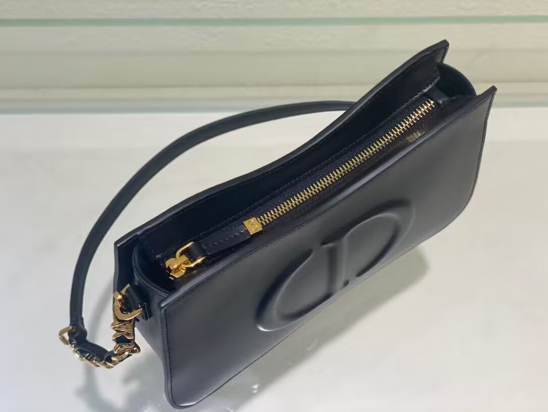 Dior CD SIGNATURE small BAG Black Calfskin with Embossed CD Signature C02229A Dior CD SIGNATURE small BAG Black Calfskin with Embossed CD Signature C02229A