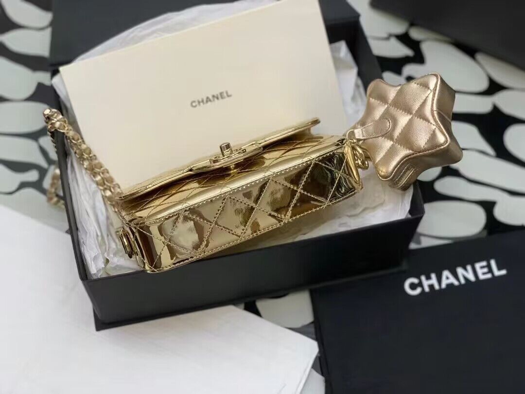 Chanel Mini Flap Bag & Star Coin Bag AS4646 Gold Chanel Mini Flap Bag & Star Coin Bag AS4646 Gold