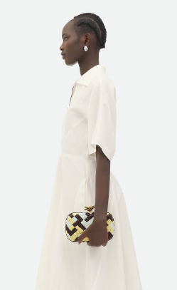 Bottega Veneta Knot Knotted Intreccio leather minaudiere 717622 Glacier & ice cream & fondant Bottega Veneta Knot Knotted Intreccio leather minaudiere 717622 Glacier & ice cream & fondant