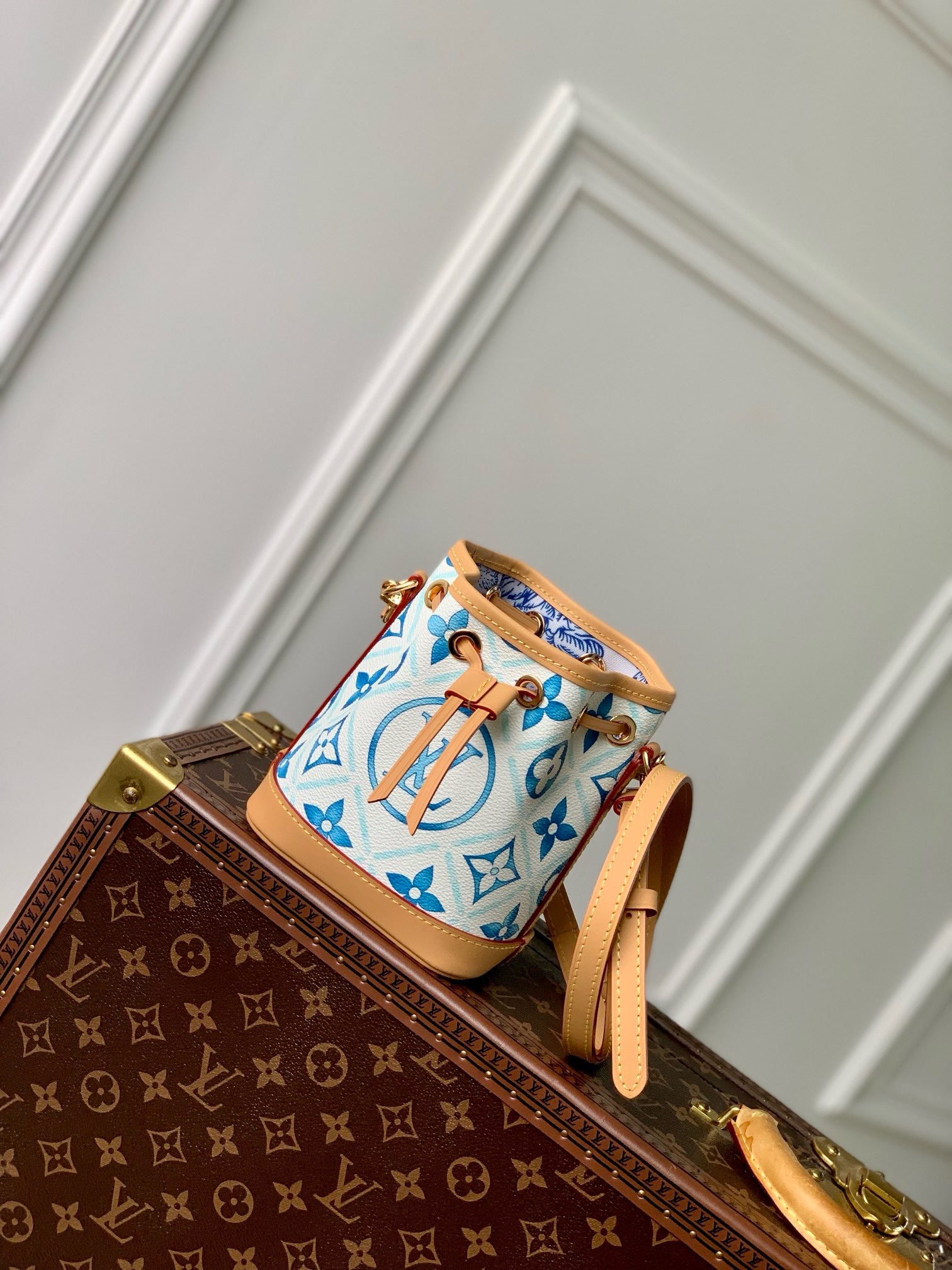 Louis Vuitton NEW Nano Noe M83620 Lagoon Blue Louis Vuitton NEW Nano Noe M83620 Lagoon Blue