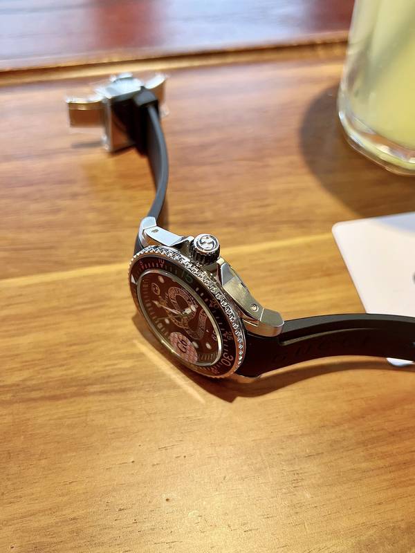 Gucci Watch GUW00128 Gucci Watch GUW00128
