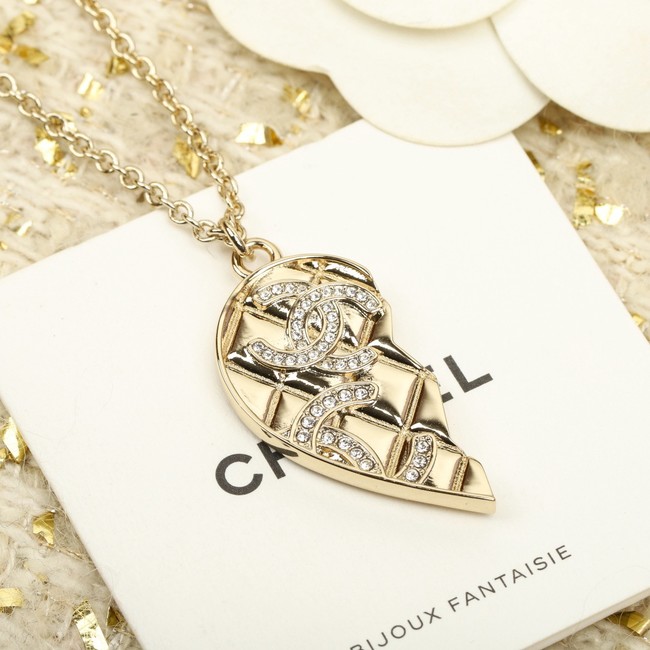 Chanel necklace CE16390