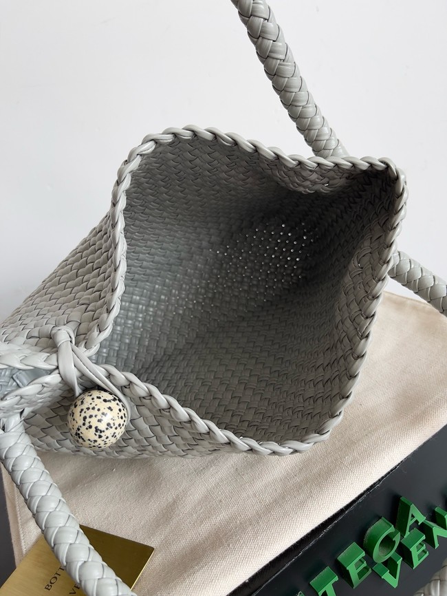 Bottega Veneta Tosca 716974 gray
