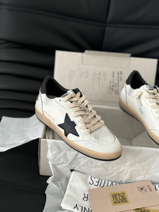 GOLDEN GOOSE DELUXE BRAND Flat shoes 45016-8
