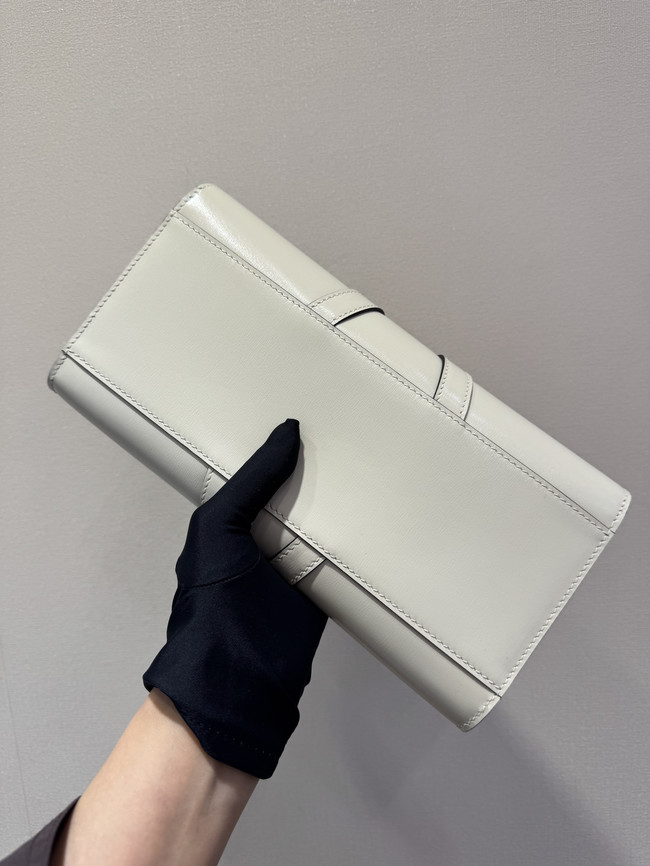Hermes swift Leather Clutch 37568 Cream Hermes swift Leather Clutch 37568 Cream