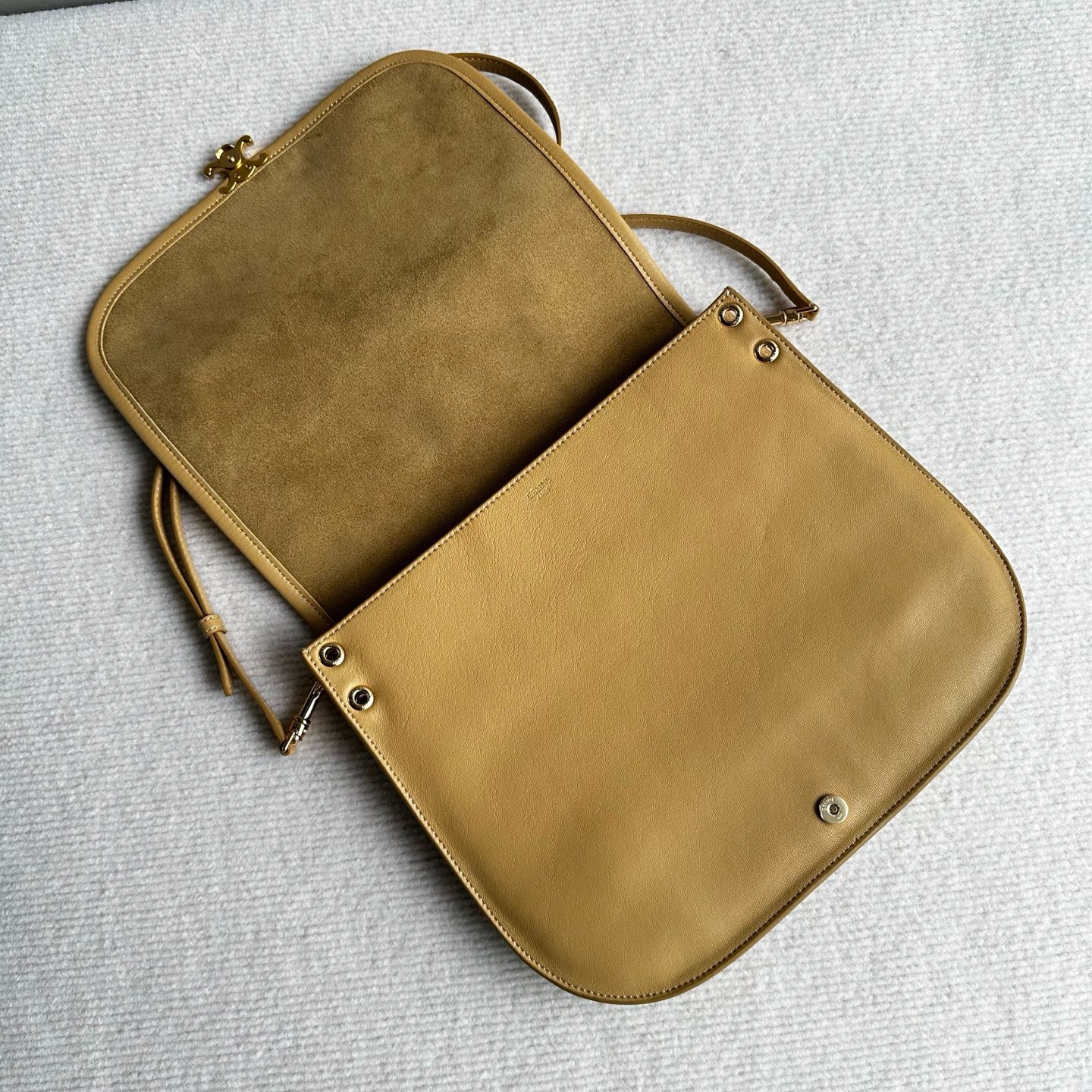 CELINE SOFT TRIOMPHE BESACE IN SUPPLE SHINY LAMBSKIN 123632 SANDCASTLE