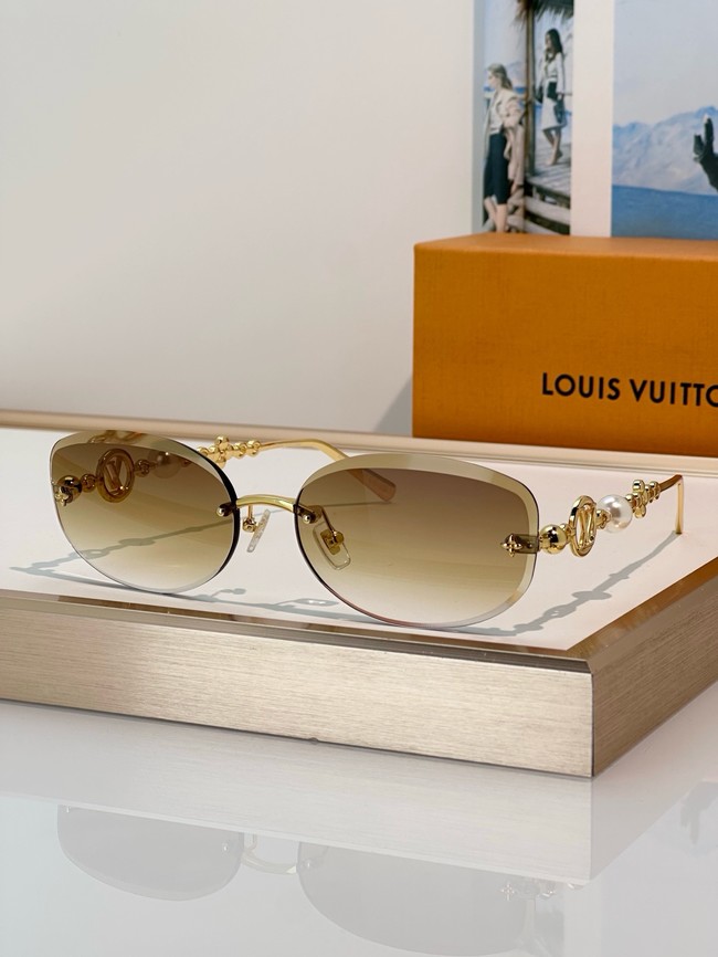 Louis Vuitton Sunglasses 260517-13