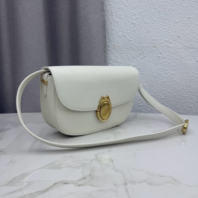Medium Dior Medaillon Flap Bag Grained Calfskin M3920QD Latte