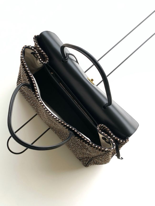 Chanel 26S Grained Calfskin Shopping Bag AS6289 black&Fabric