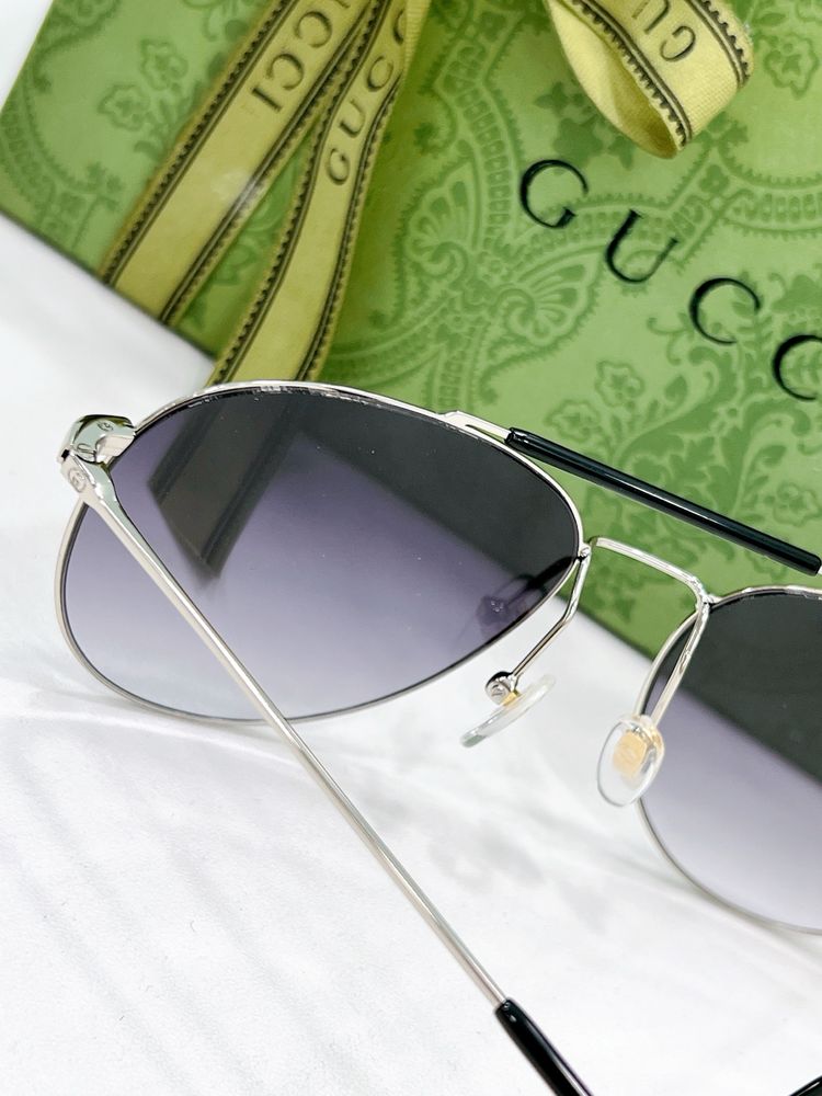 Gucci Sunglasses GUS00006-1