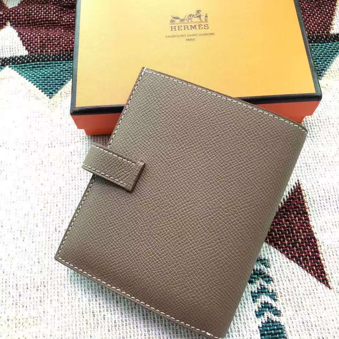 Hermes Bastia Epsom card case H2239 Gray Hermes Bastia Epsom card case H2239 Gray